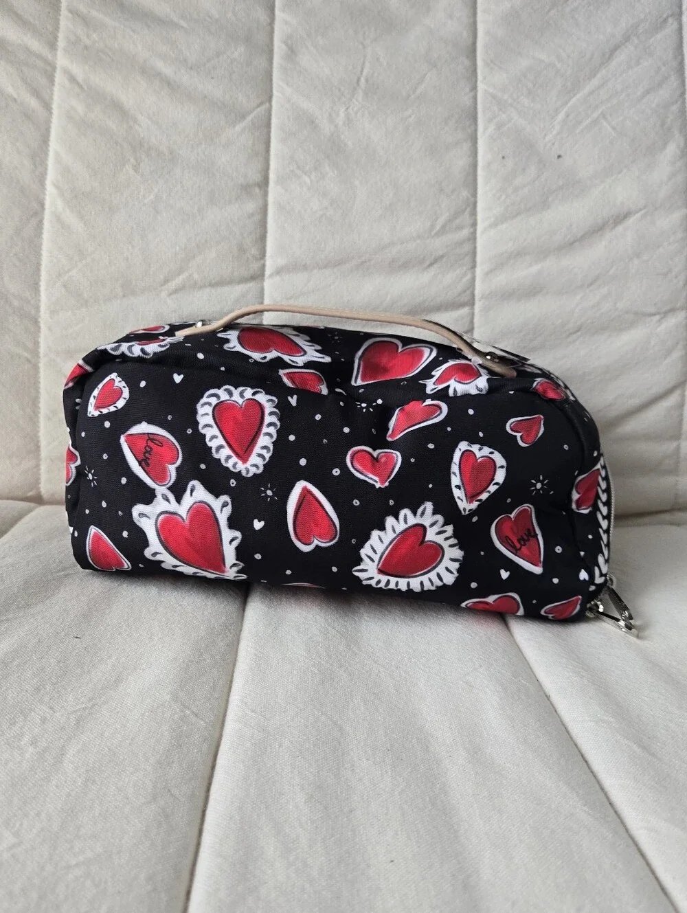 Brighton Hearts Flutter‎ Cosmetic Bag Compact Travel Organizer